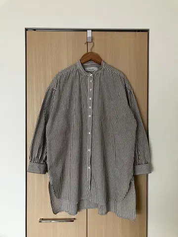 [고품질] Hands of creation 스트라이프 밴드 카라 셔츠