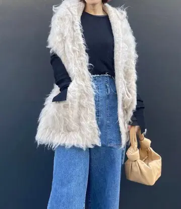 ROCCO 복슬복슬 후드 스톨