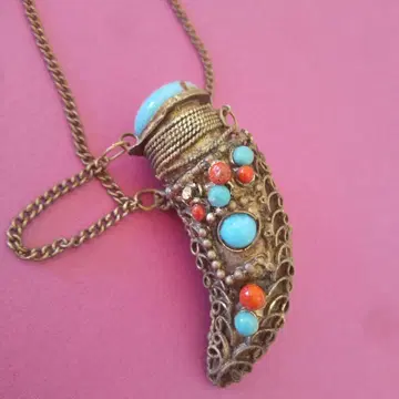 터콰이즈 코랄 장식 펜던트