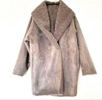 개럴개런트 GALLARDAGALANTE 네이비 무스탕 코트