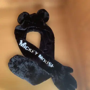 미키 후드 부착 머플러