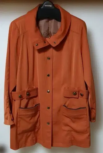 고품질 오렌지 코트