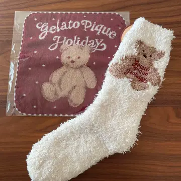 Gelato Pique 홀리데이 스노우 베어 삭스 & 손수건