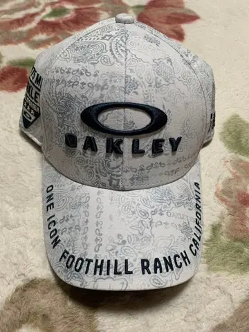 OAKLEY 캡