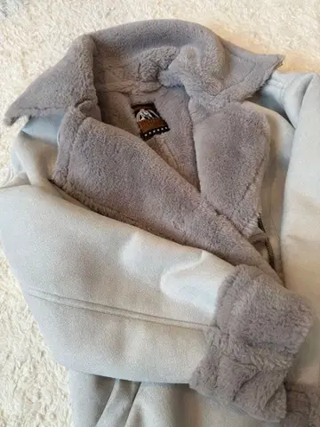 HYSTERIC GLAMOUR 엄청 귀여운 그레이 페이크 무스탕 코트