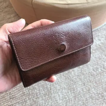 일비종떼 IL BISONTE 미디엄 3단 접이식 지갑 다크 브라운