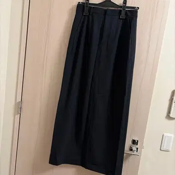 갤러리 바이 블랙 타이트 롱 스커트 36 투모로우랜드 새상품