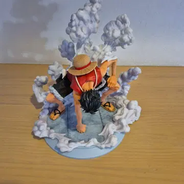 원피스 루피 피규어 박스 없음