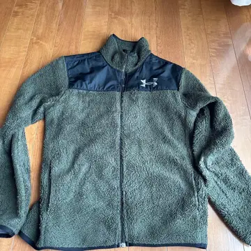 UNDER ARMOUR 플리스 자켓 올리브 그린