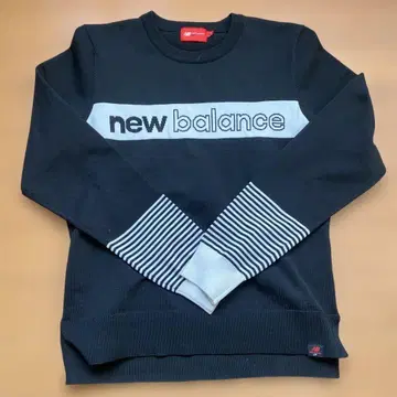 new balance 크루넥 스웨터