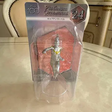 Disney Platinum Ornament 24 캡틴 마블