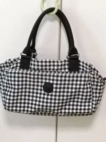 키플링 체크 무늬 토트백 & 카모 패턴 백