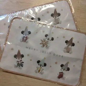 디즈니 크리스마스 2025 리루린린의 런치 매트 2개