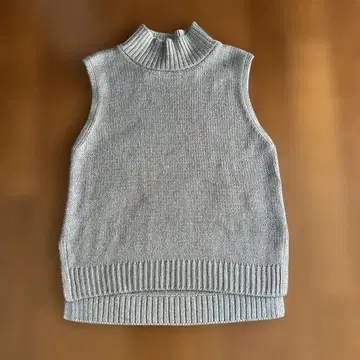 그레이 니트 베스트 터틀넥 미즈이로 인드