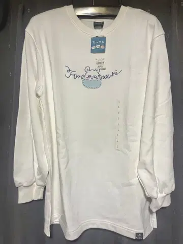 GU 치이카와 (먼작귀) 모몽가 맨투맨 풀오버 L