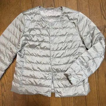 [ 새상품급 ] 유니클로 울트라 라이트 다운 M