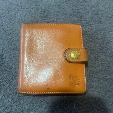 브라운 가죽 접이식 지갑