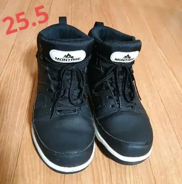 설국 눈길 대응! 아키레스 스노 트레 MONTREZ 블랙 스니커즈