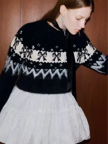 LILY BROWN CANDY STOCK 리본 무늬 비쥬 니트