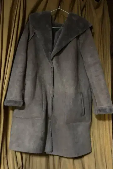 ZARA 자라 후드 부착 무스탕 코트 리버서블