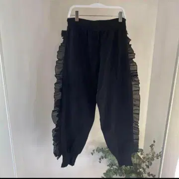 새상품 프릴 니트 팬츠 조거 팬츠