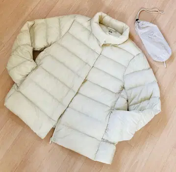 유니클로 UNIQLO 울트라 라이트 다운 자켓