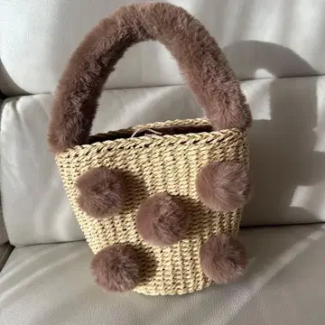 퍼 달린 바구니 가방