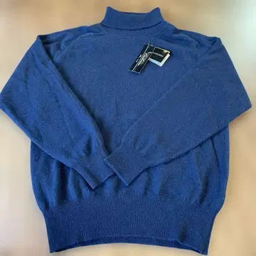 미사용 새상품 FADS 캐시미어 100% 네이비 스웨터
