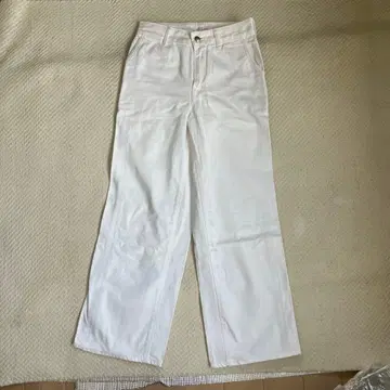 화이트 코튼 100% 부츠컷 데님 45R