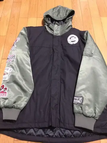 MOBSTYLES 후드 부착 점퍼 BRAHMAN