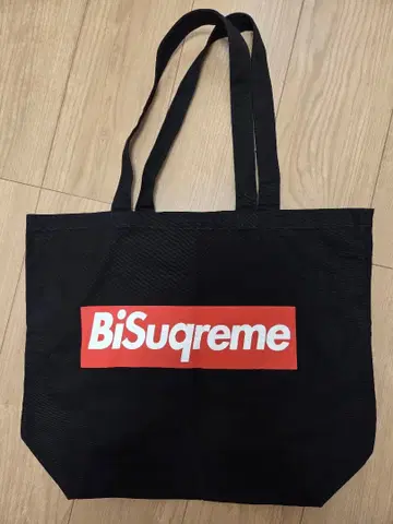 bish BiSuqreme 로고 토트백 블랙