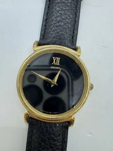 시계 SEIKO 세이코 수동 와인딩 2220-0530