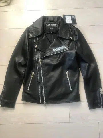 ALTER VENOM 알터베놈 라이더스 양가죽 새상품