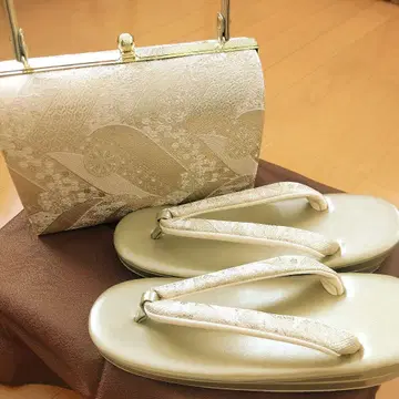 일본 의류용, 결혼식용 핸드백과 조리 세트