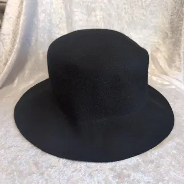 블랙 버킷햇 털 100%