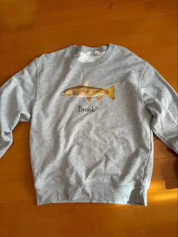 Brook 맨투맨 M 사이즈