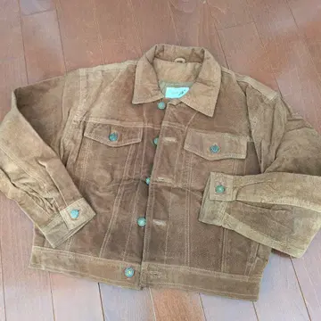 브라운 천연 가죽 버튼 부착 자켓