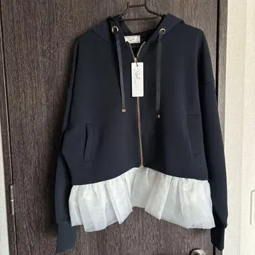 [ 새상품 ] Noela 2025 튤 레이어드 2WAY 후드티 네이비