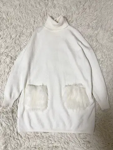 가리알다 그랑 긴팔 니트 터틀넥 퍼