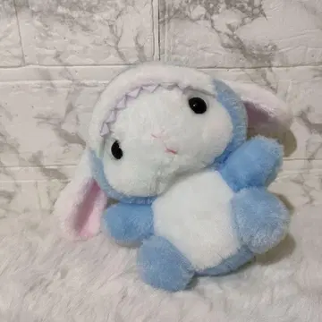토끼와 상어 봉제 인형