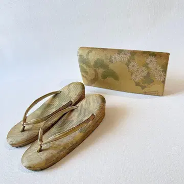 사가니시키 조리 M 사이즈와 클러치백 세트