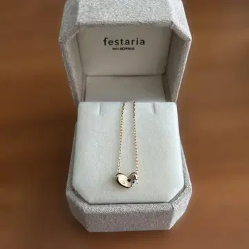 festaria Sophia 하트형 팔찌