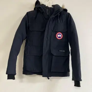 CANADA GOOSE 카나타제 다운 자켓 네이비