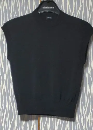 [새상품급] LOEFF 로에프 블랙 슬리브리스 상의 유나이티드 애로우즈