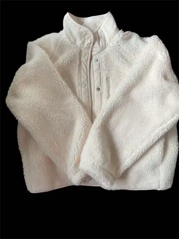 UNIQLO 화이트 보아 자켓