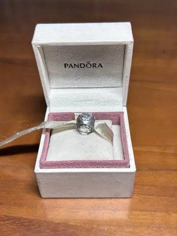 판도라 PANDORA 참 크리스탈