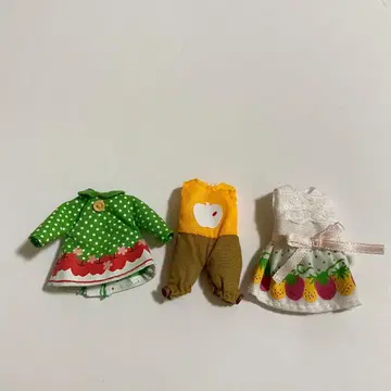 미니 브라이스 디폴트 아웃핏 3종 세트 중고품