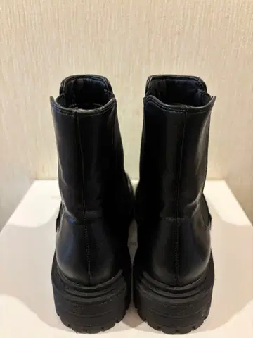 글로벌 워크 블랙 사이드 고어 통굽 숏부츠 S 사이즈