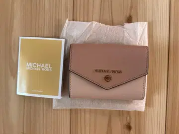 새상품 마이클코어스 키케이스