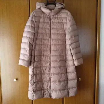 유니클로 울트라 라이트 다운 롱 XL 핑크 베이지